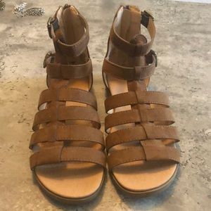 Brash Brown Zip Up Sandals